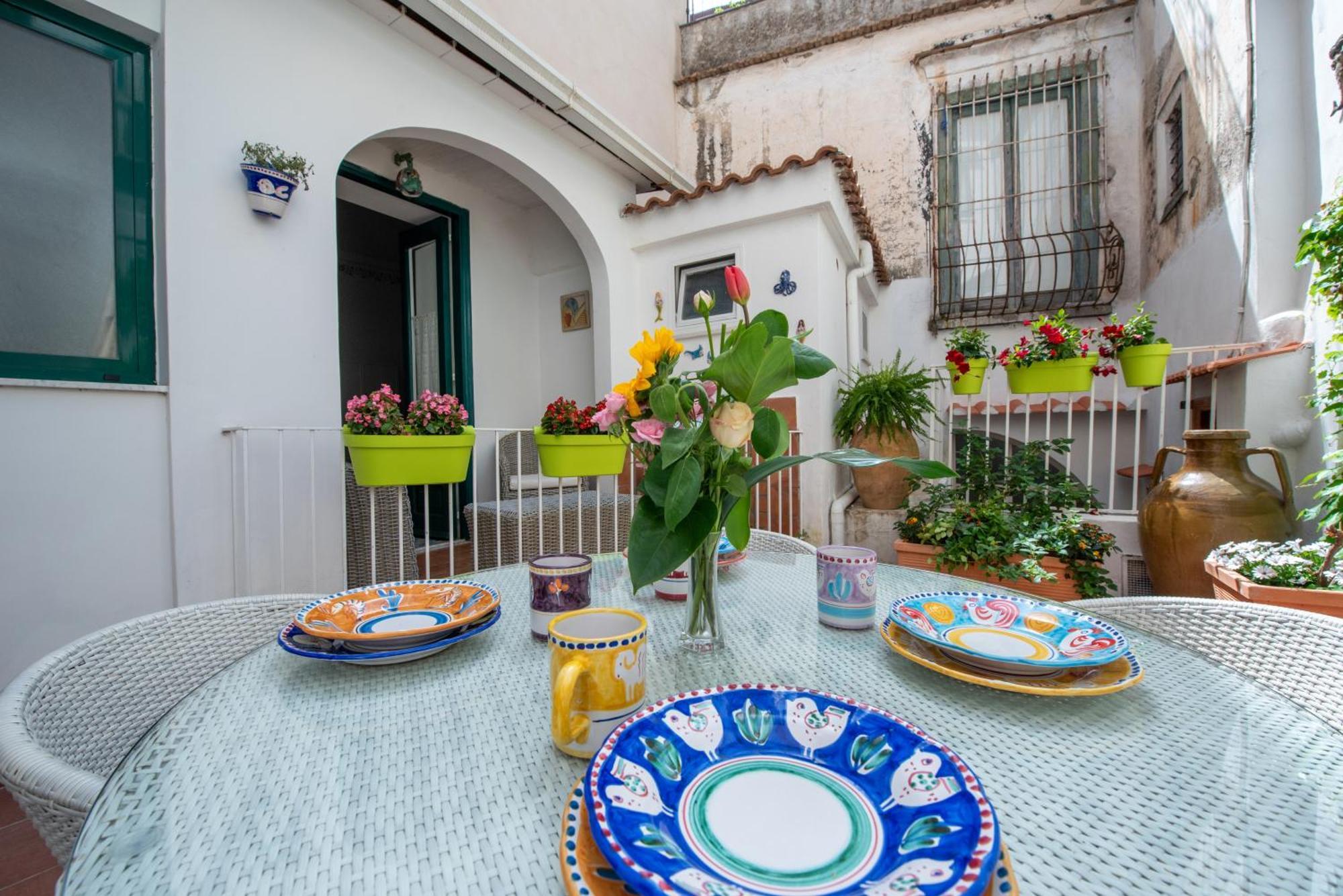 Apartamento Amalfi Un Po'... Exterior foto