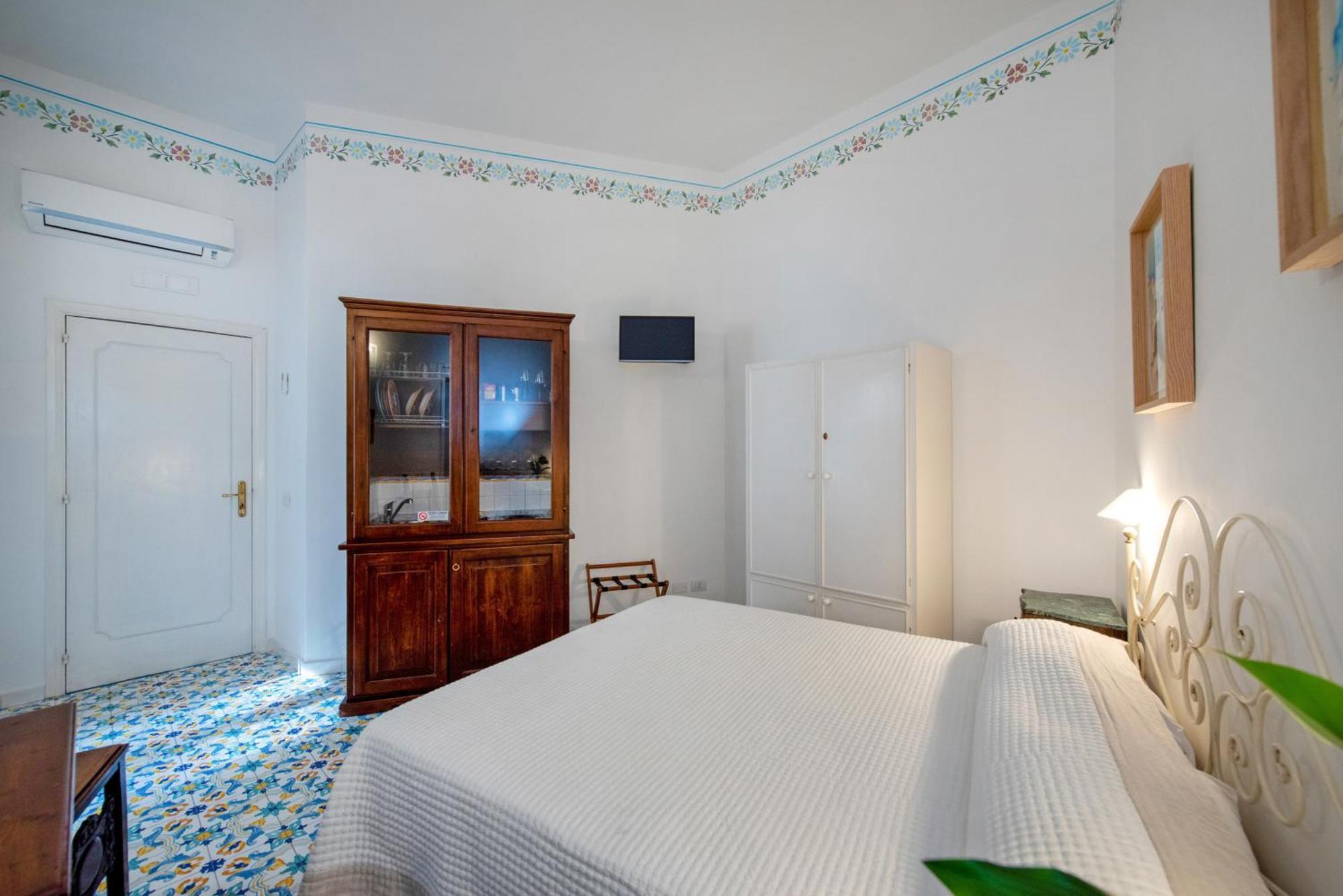 Apartamento Amalfi Un Po'... Exterior foto