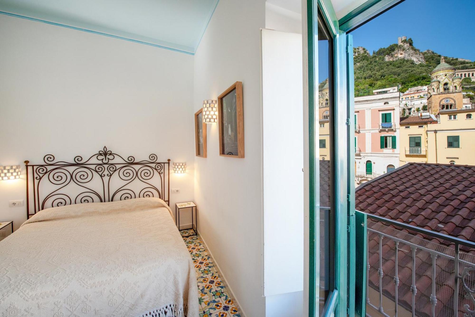 Apartamento Amalfi Un Po'... Exterior foto