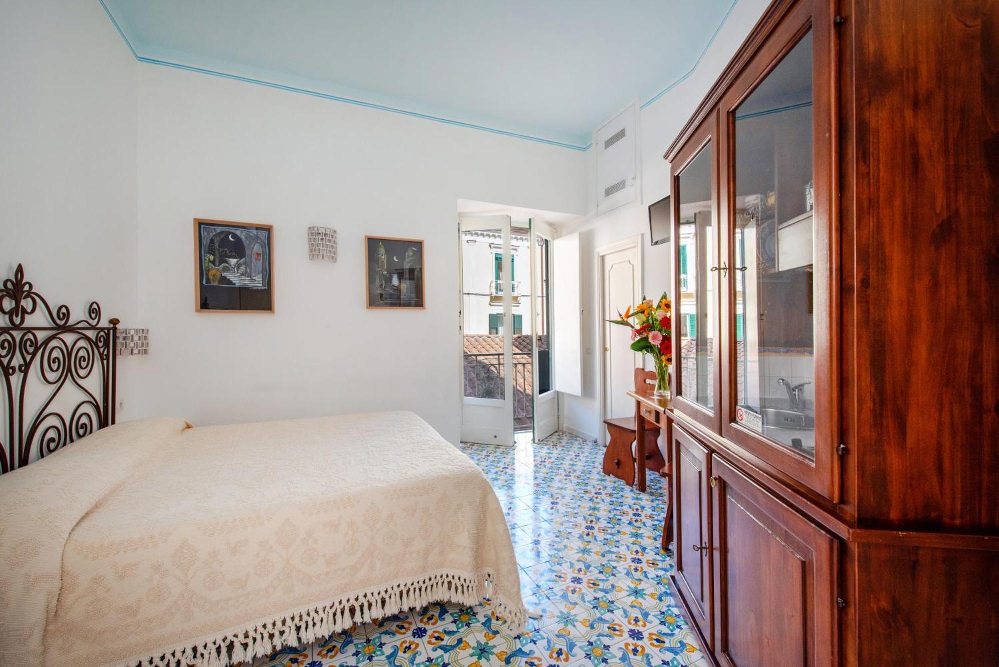 Apartamento Amalfi Un Po'... Exterior foto