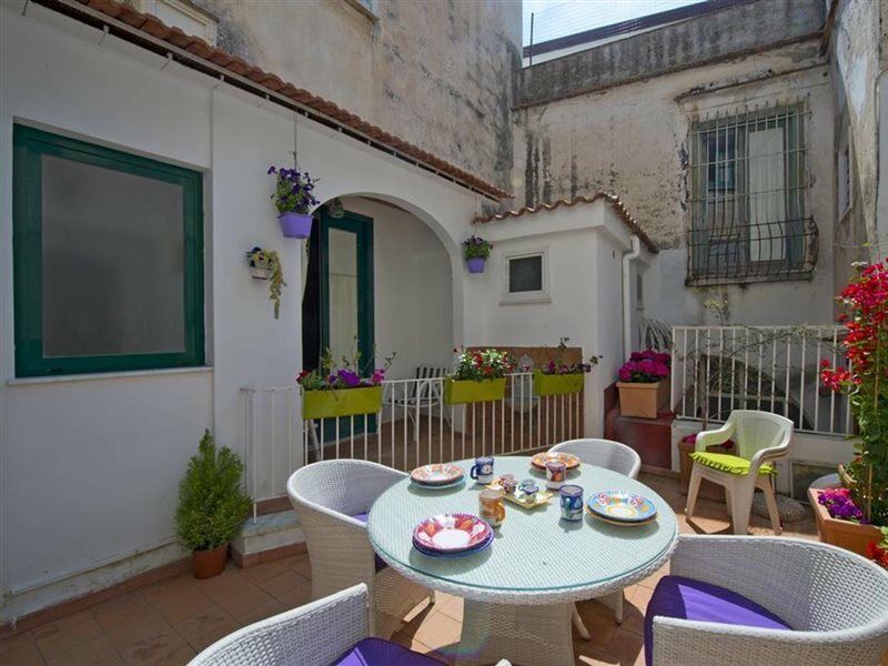 Apartamento Amalfi Un Po'... Exterior foto