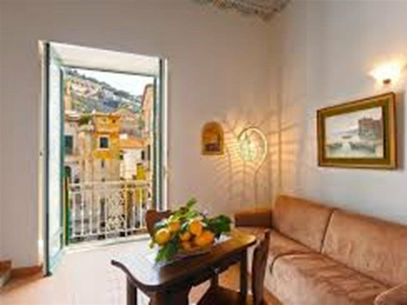 Apartamento Amalfi Un Po'... Exterior foto